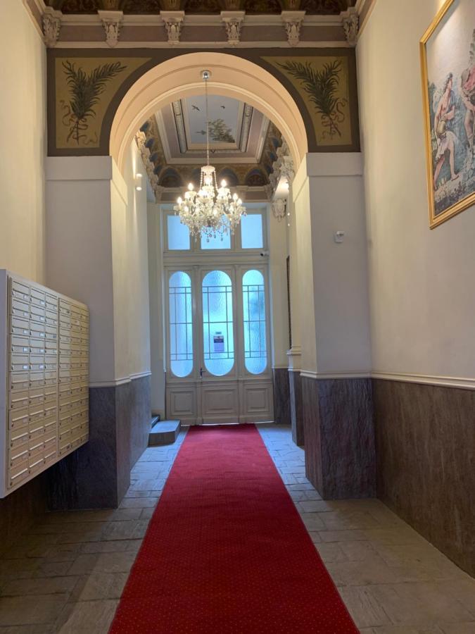Charles Square Prague Apartment Exterior foto